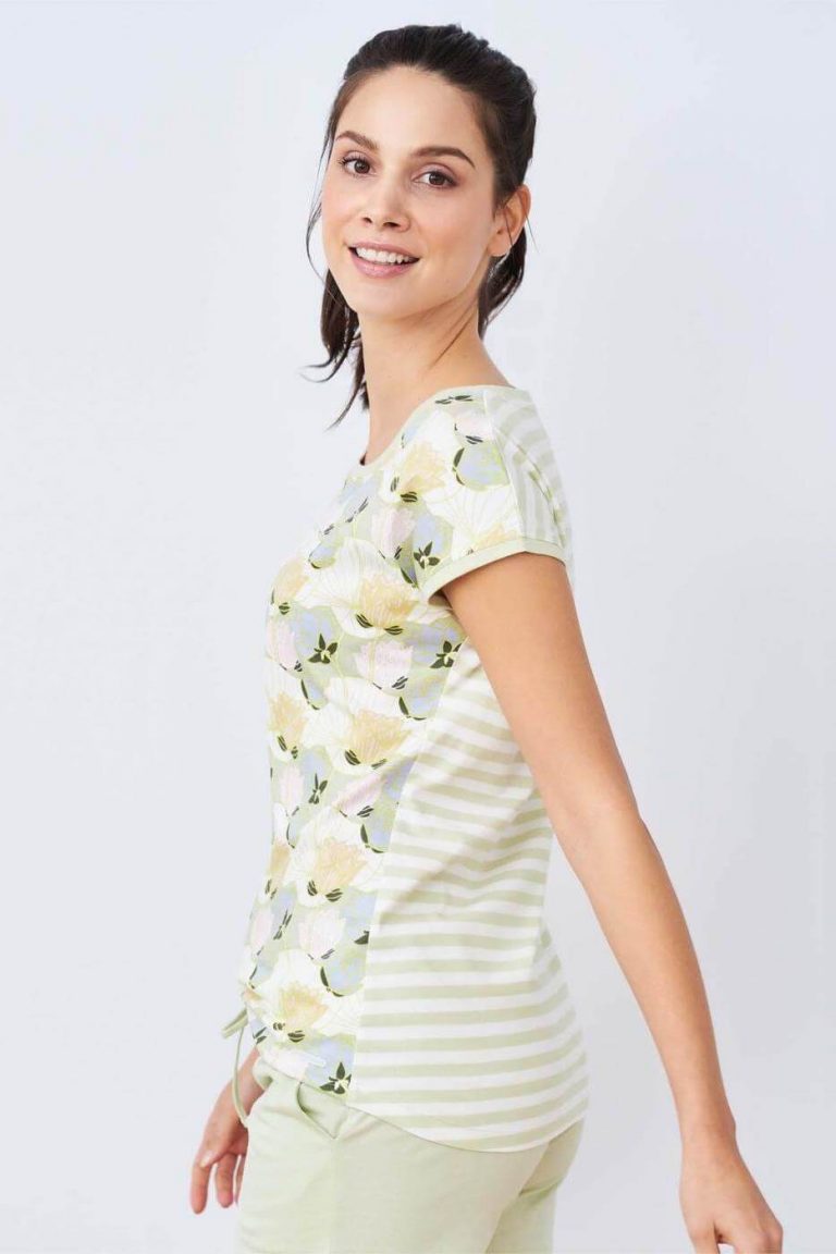 Slaapshirt met bloemen