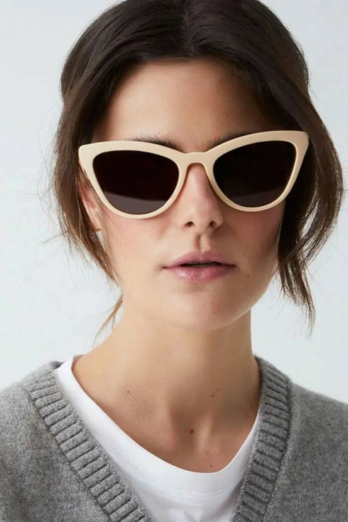 Zonnebril vlinder off white