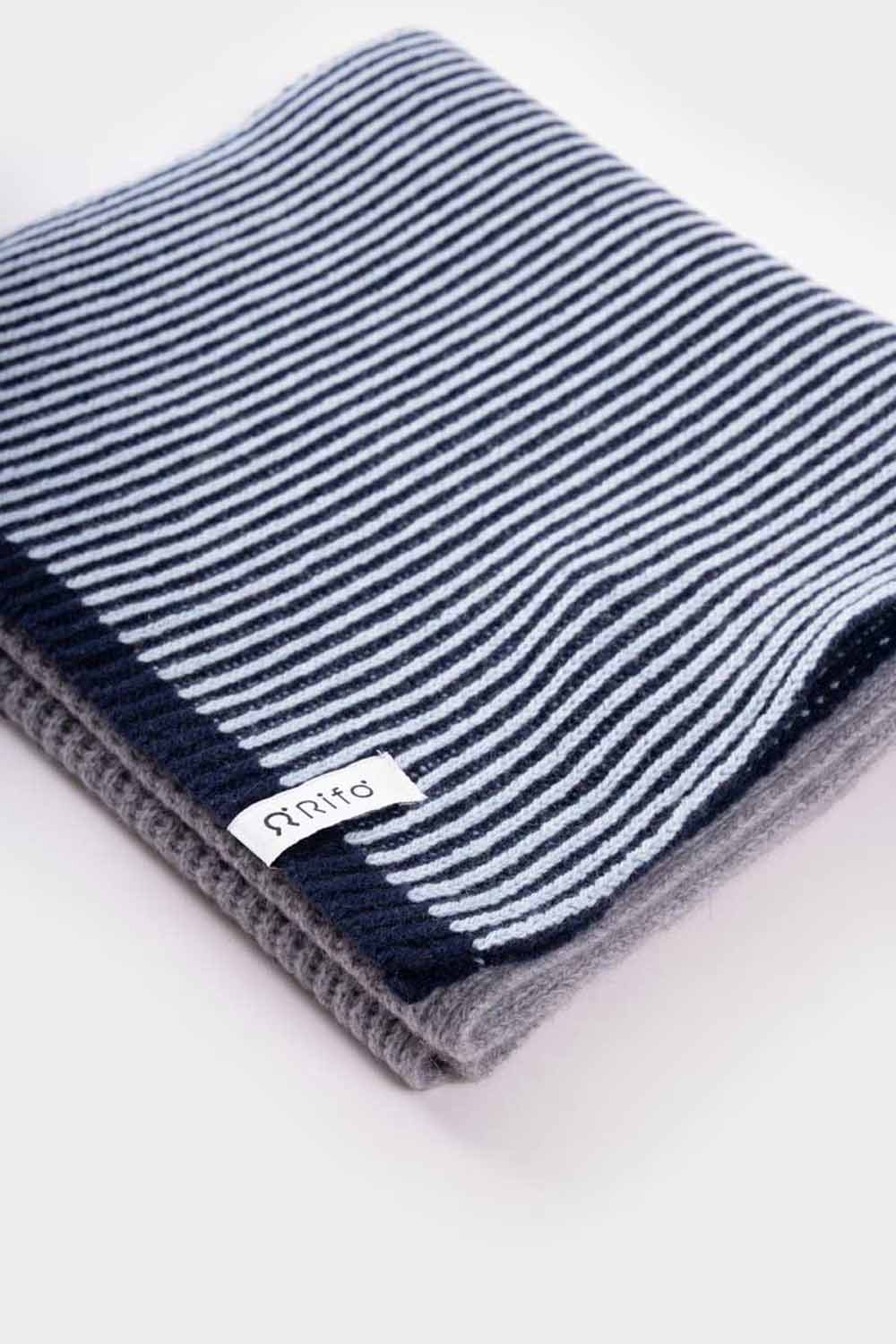 Sjaal gerecycled kasjmier grijs blauw - Afbeelding 3