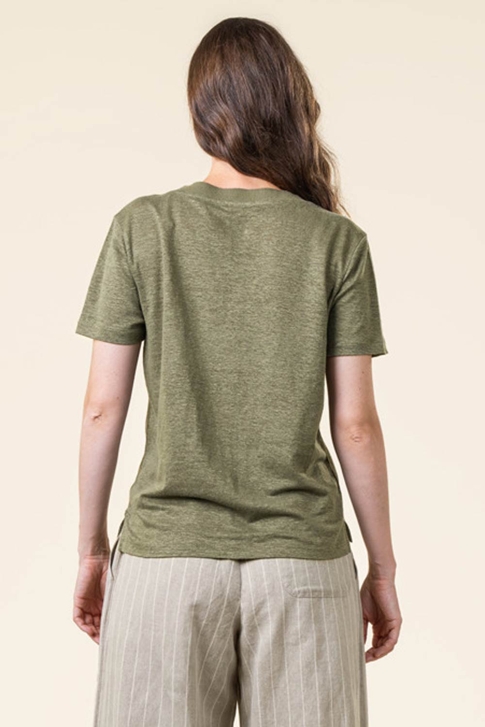 100% linnen v-hals t-shirt olijfgroen - Afbeelding 3