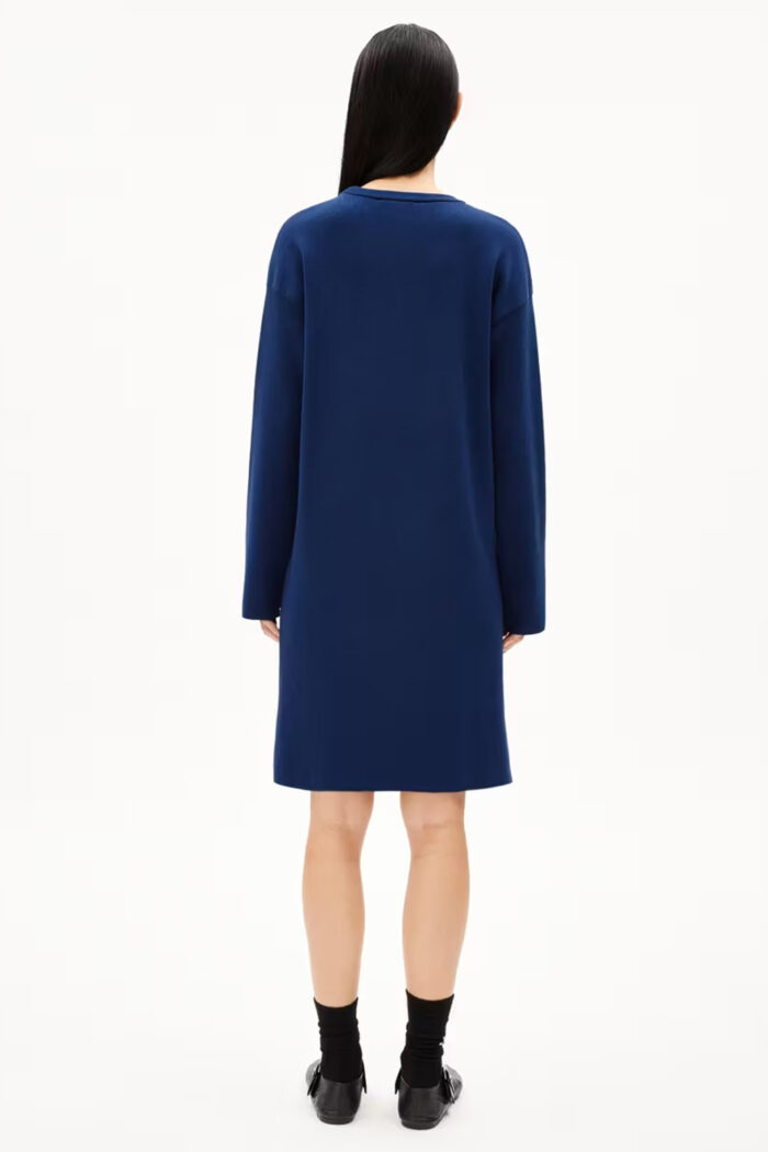 Gebreide jurk van biokatoen - blauw - Afbeelding 3
