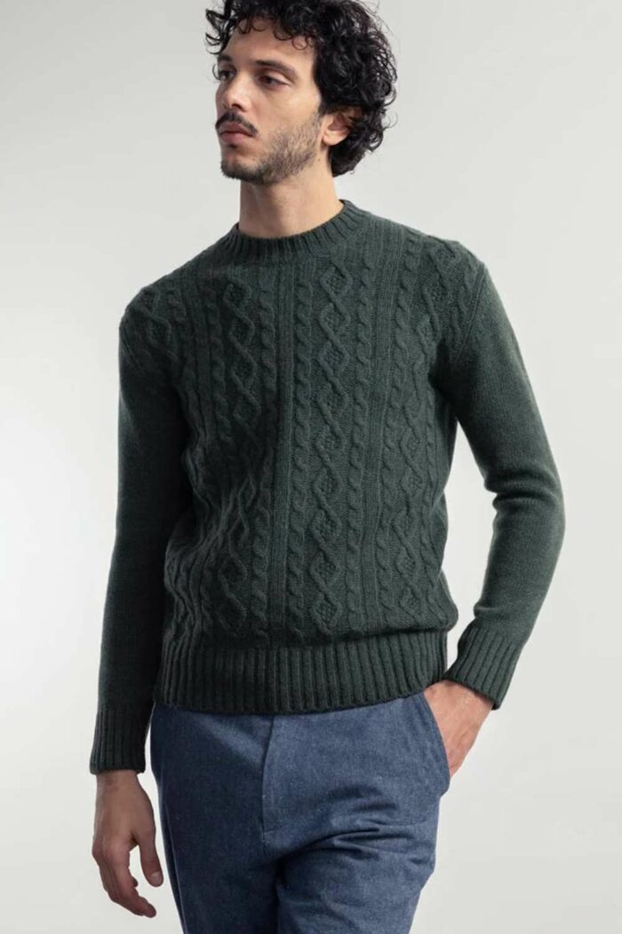 Unisex kabeltrui olijfgroen van 100% recyclede wol