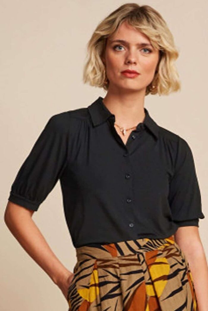 Carina blouse korte mouw ecovero light zwart