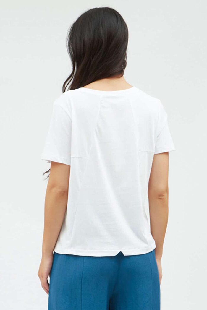 Wit t-shirt met siernaden - Afbeelding 2