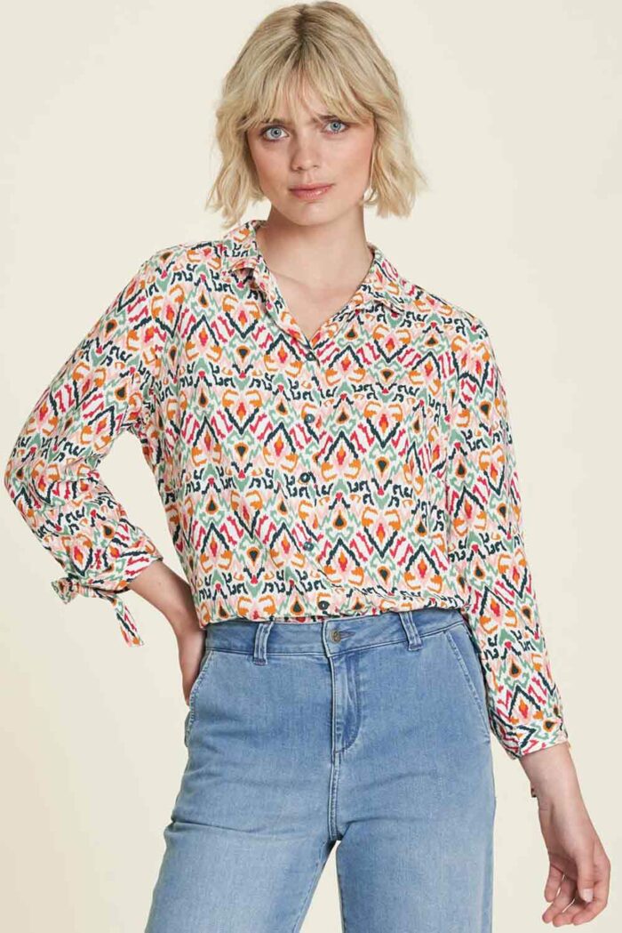 Blouse met ikat print